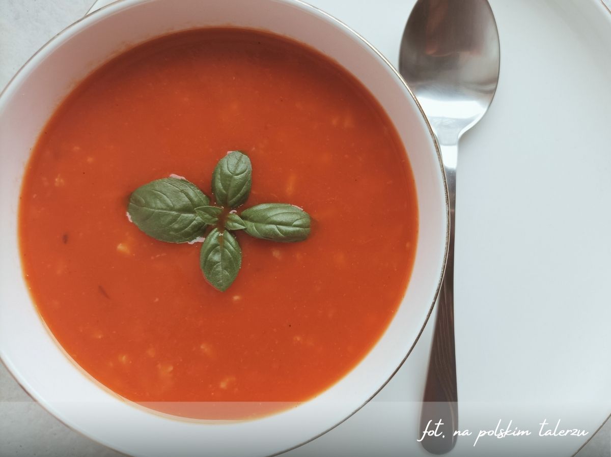 Zupa krem z pomidorów i pieczonej papryki