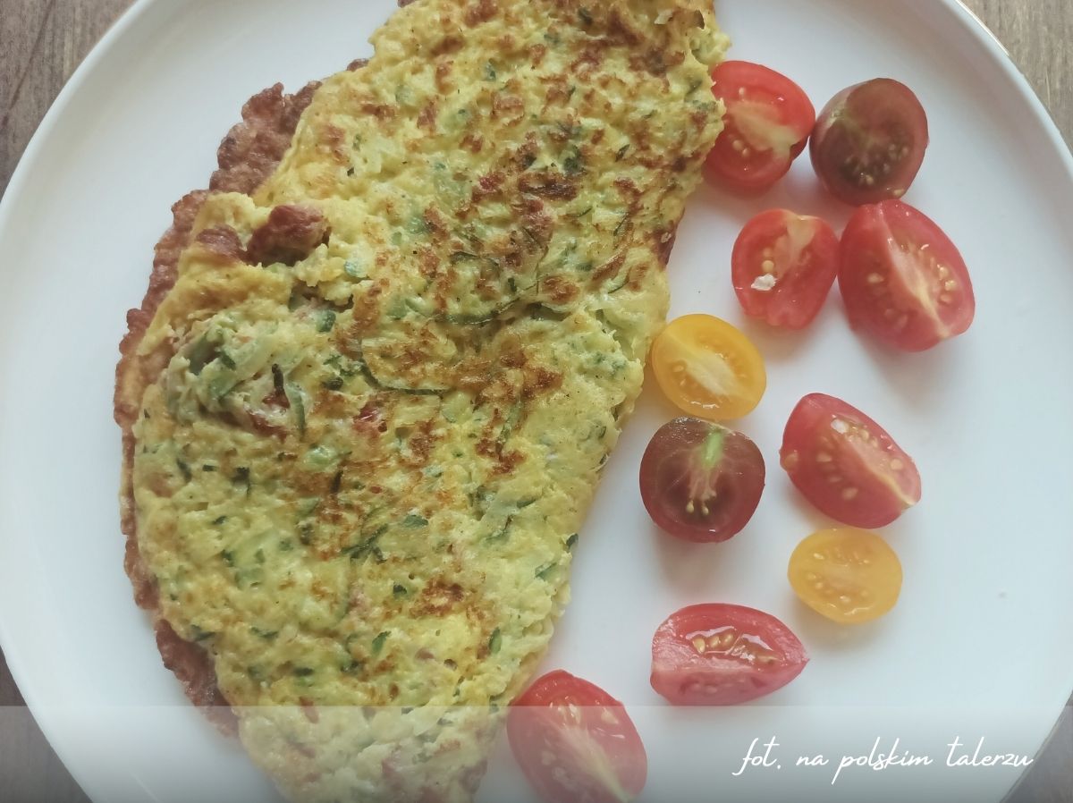 omlet z cukinią prosty przepis na polskim talerzu