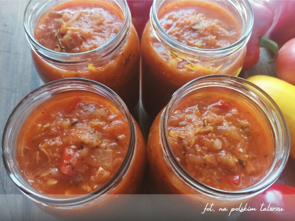 sos do spaghetti z cukinii na zimę