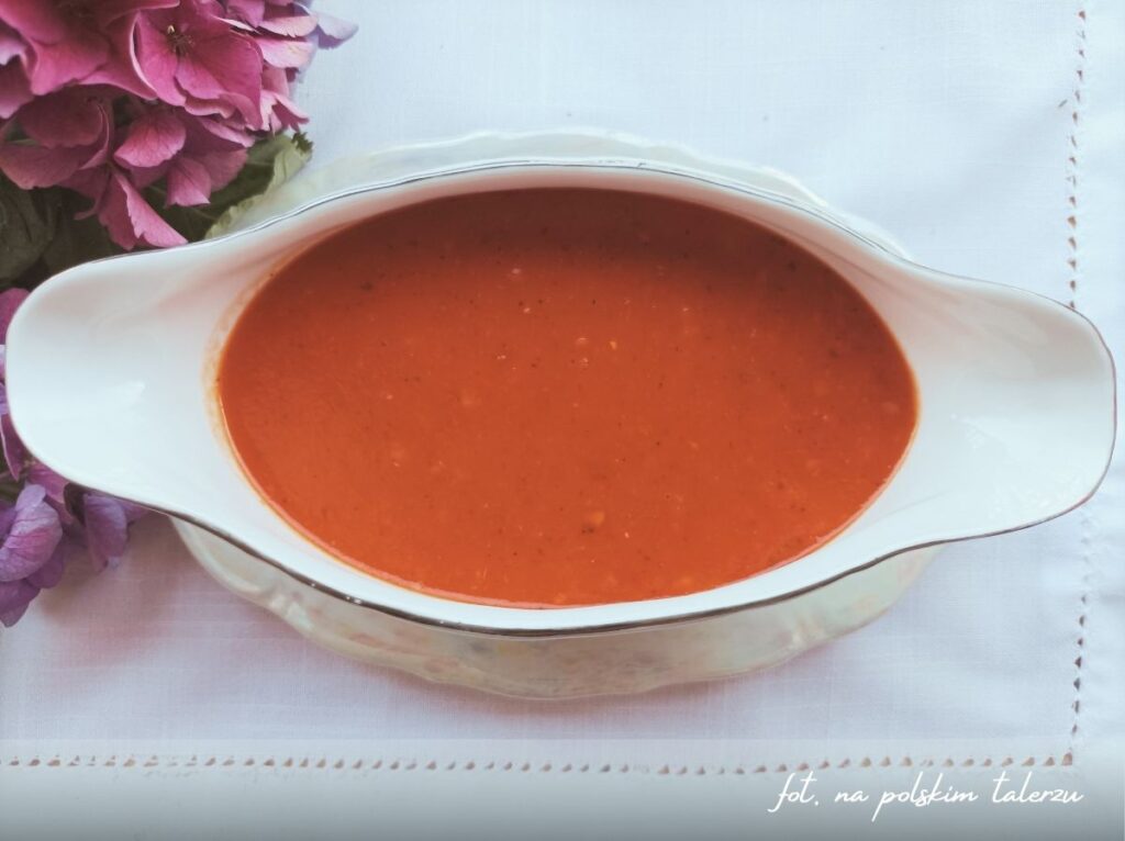 Sos pomidorowy ze świeżych pomidorów