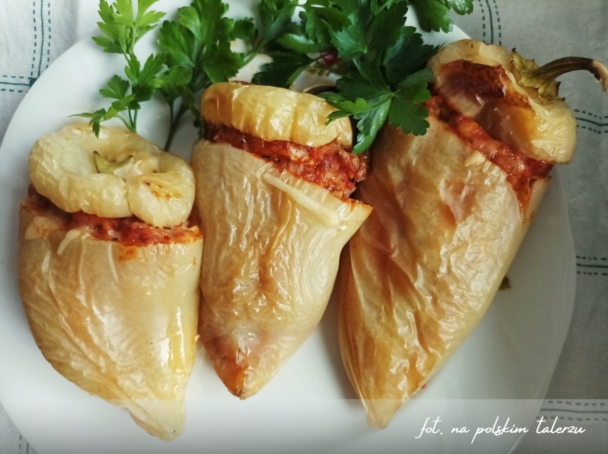 papryka faszerowana miesem mielonym, biala, 1