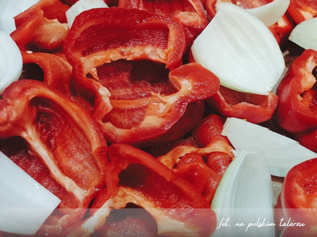 pasta paprykowa ajvar przepis z pieczonej papryki