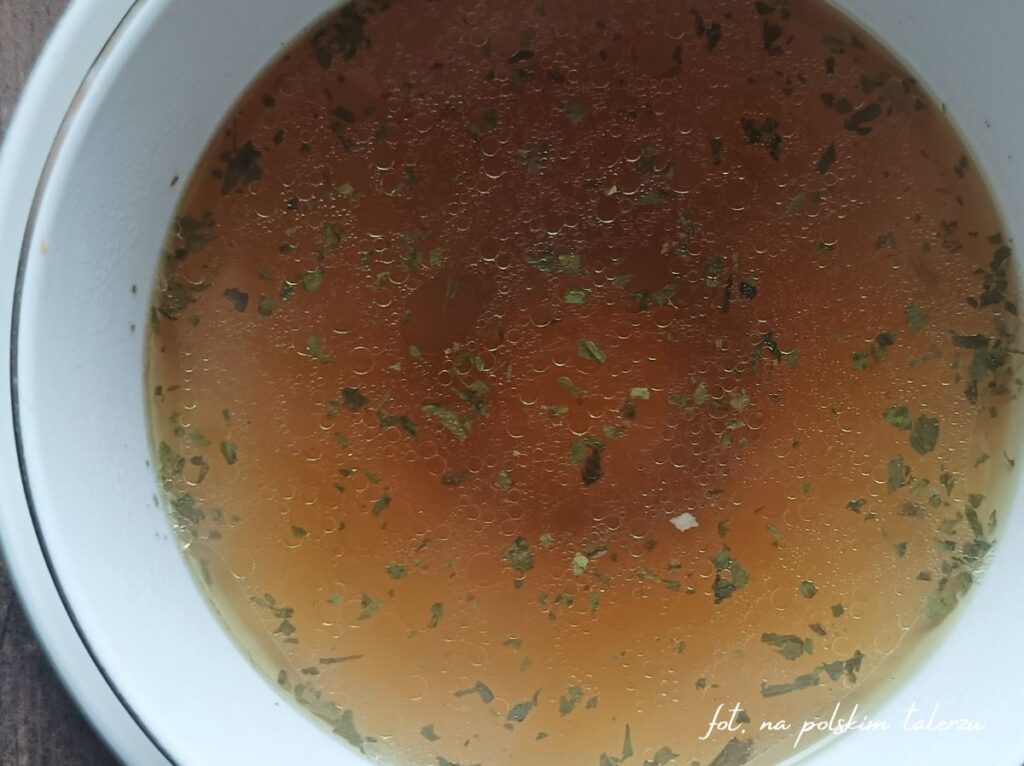 Rosół wołowo-drobiowy, domowy rosół,