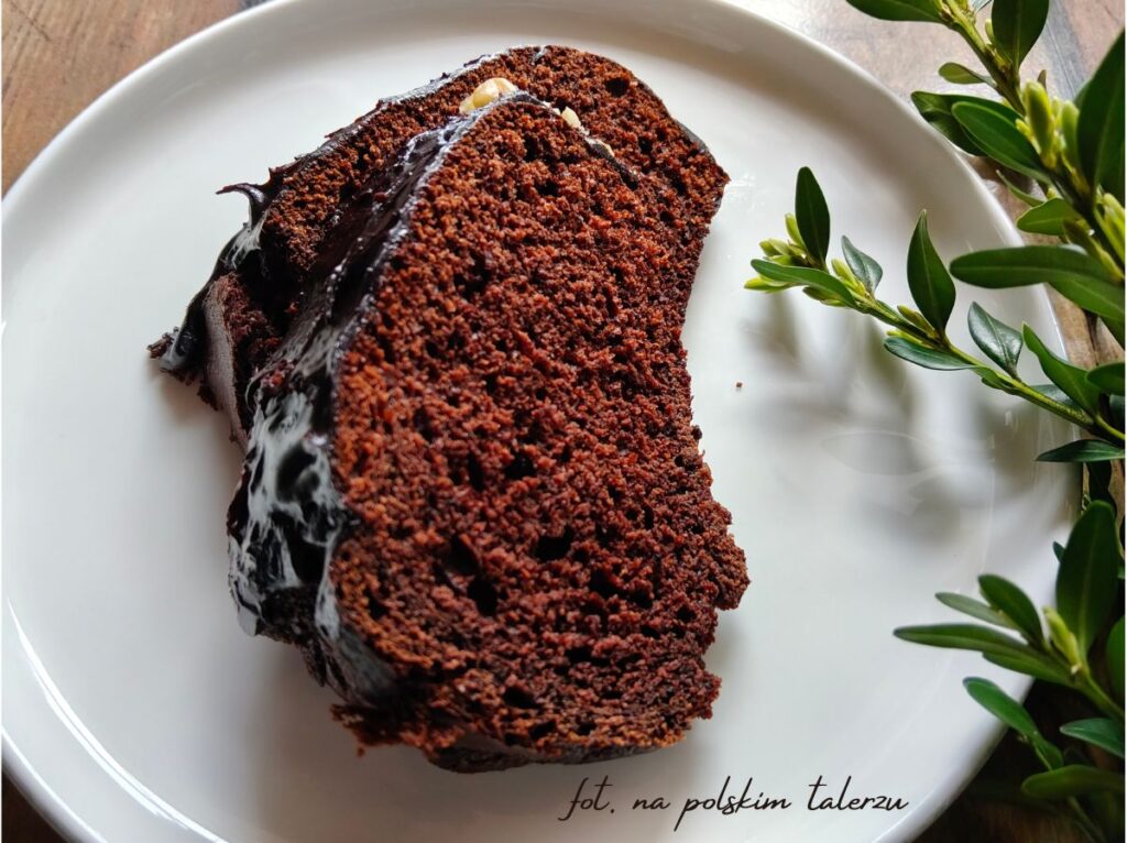 Babka czekoladowa z powidłami, 1